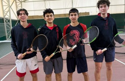 KORT TENİSİNDE BURSA DÖRDÜNCÜLÜĞÜ GURURU