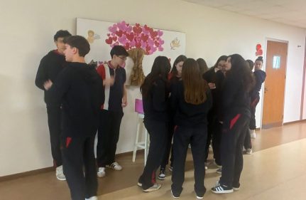 SEVGİ GÜNÜ'NE SANATSAL DOKUNUŞ