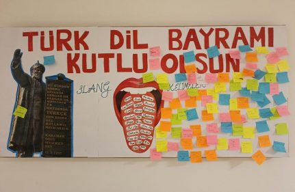 TÜRK DİL BAYRAMI LİSELERİMİZDE COŞKUYLA KUTLANDI